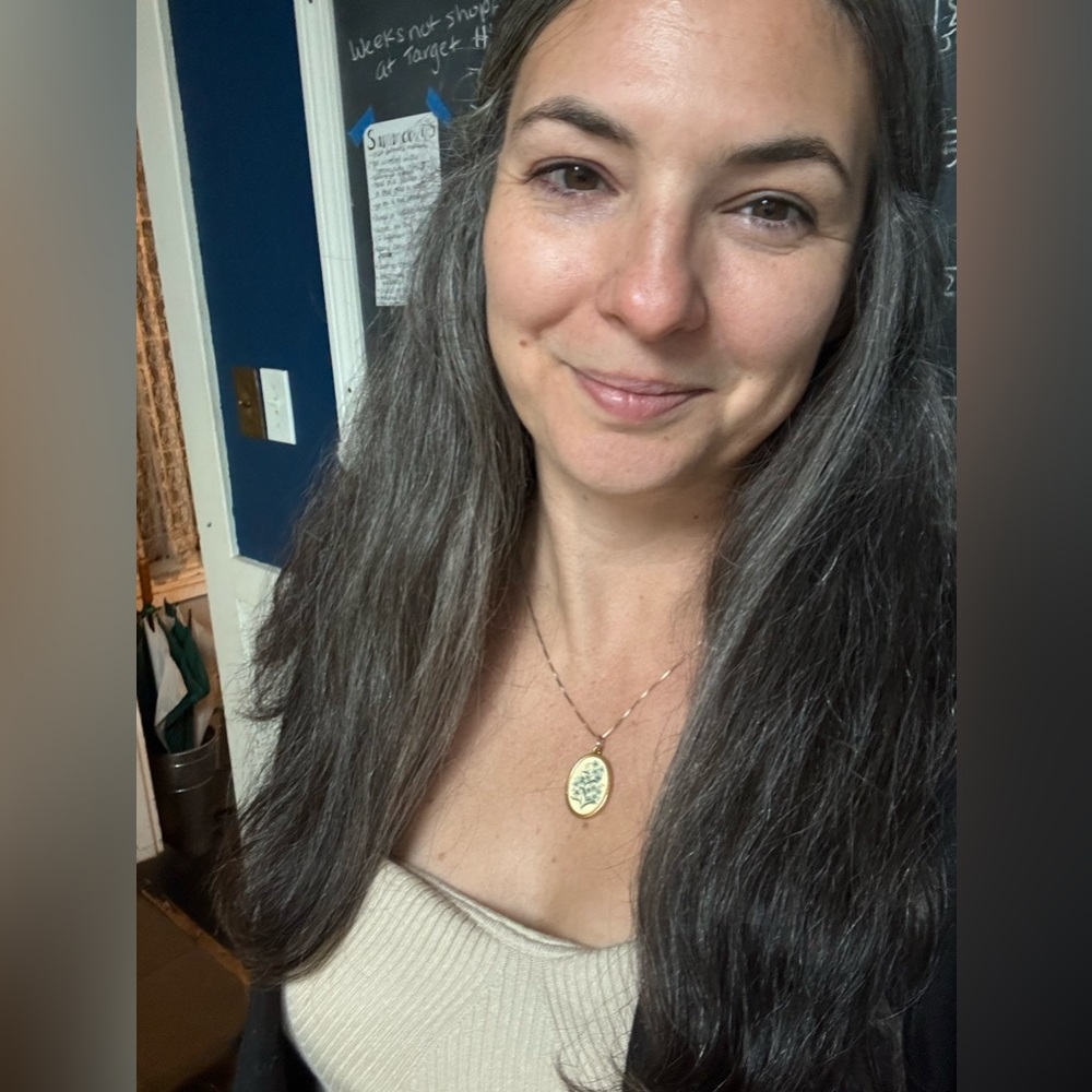 Meet your Posher, Jennifer